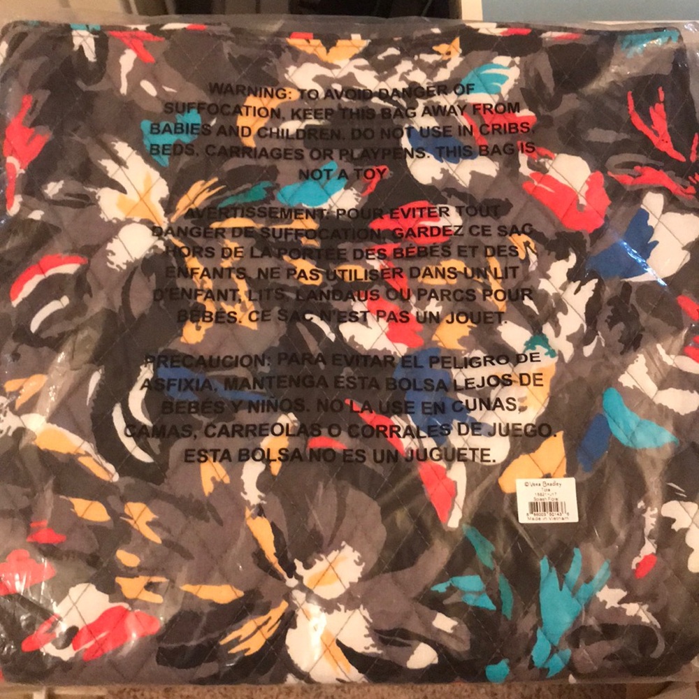 NWT Vera Bradley tote
